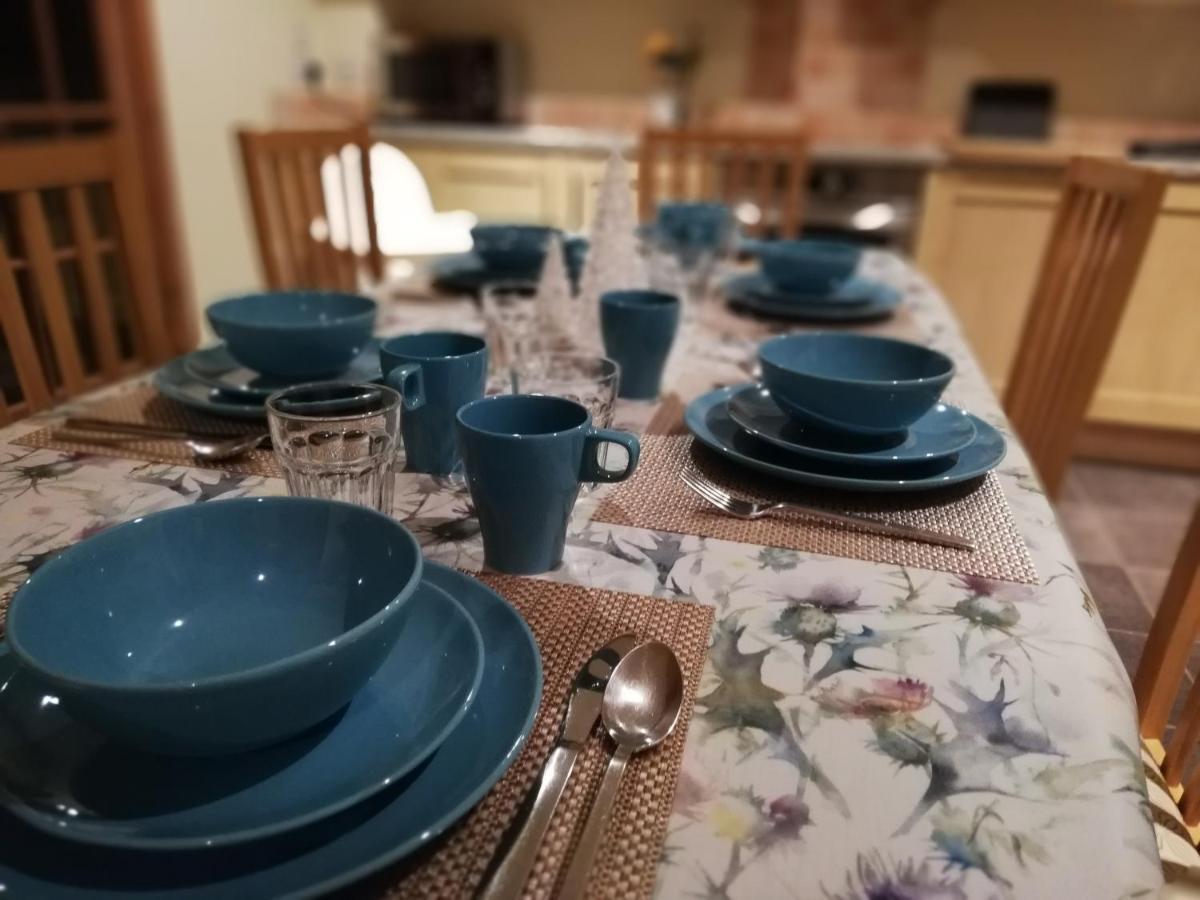 Holiday House Kinveachy Aviemore Bagian luar foto